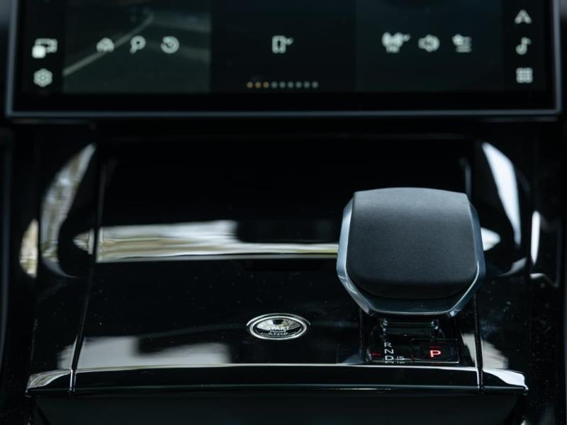 2026 Land Rover Range Rover Sport Autobiography — image 7