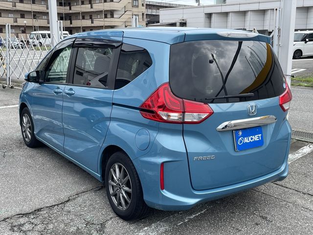 2019 Honda Freed — image 12