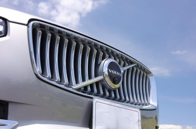 2023 Volvo XC90 B5 — image 5