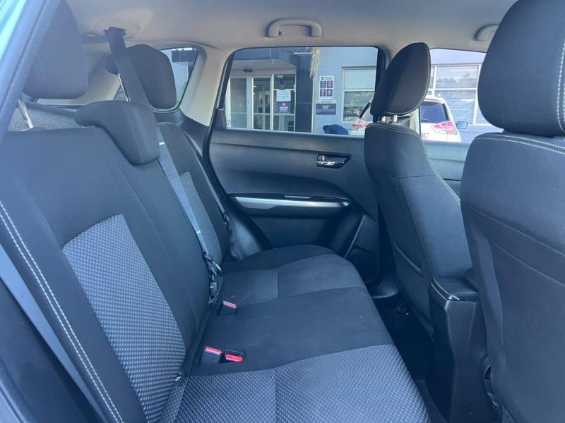 2019 Suzuki Vitara — image 9