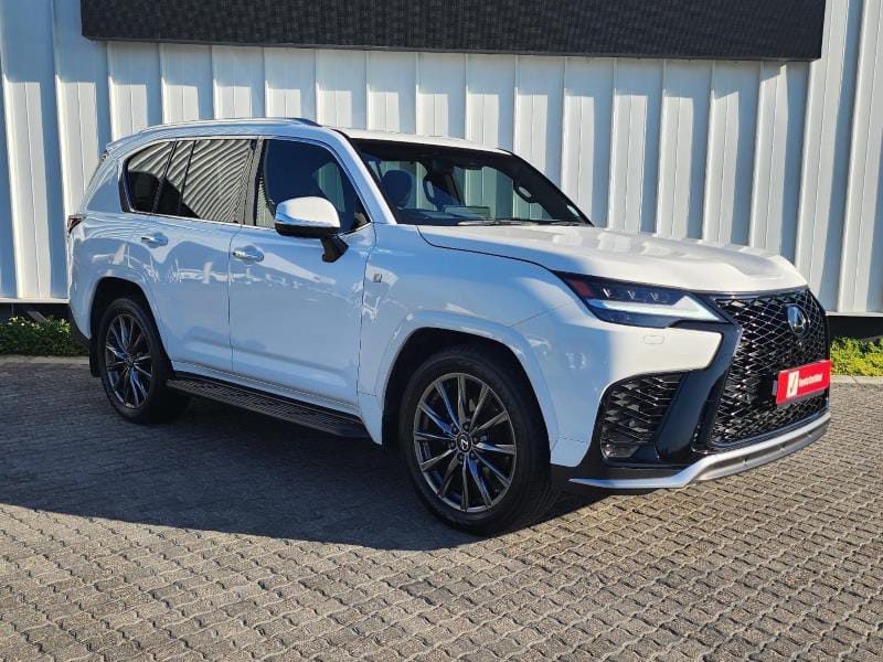 2024 Lexus LX 500d — image 4