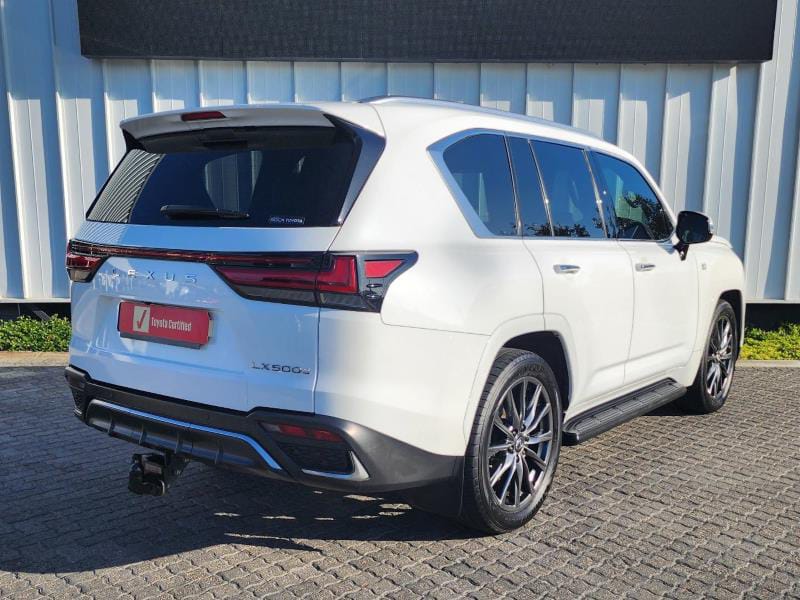 2024 Lexus LX 500d — image 5