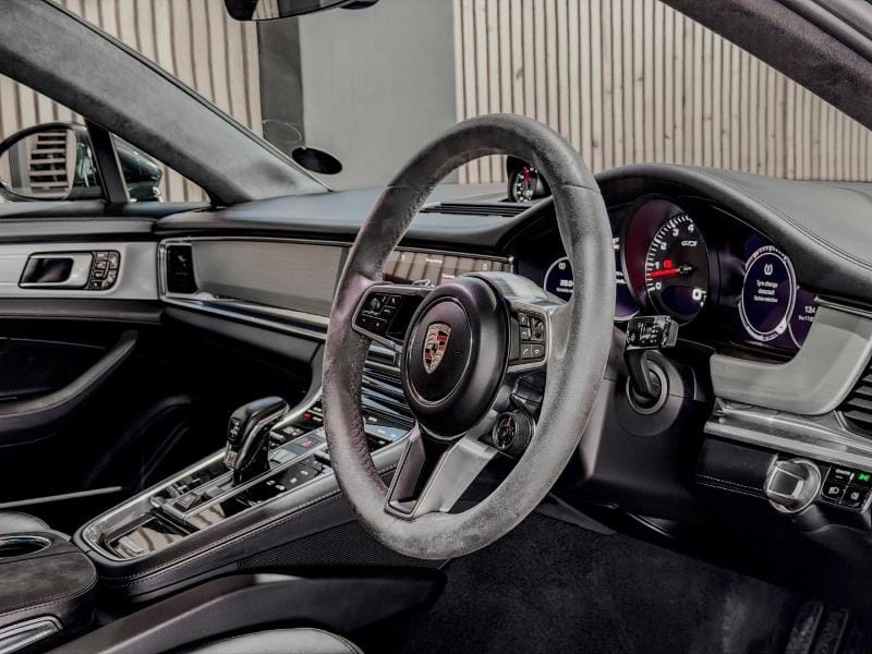 2019 Porsche Panamera — image 13