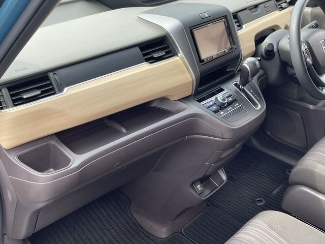 2019 Honda Freed — image 5