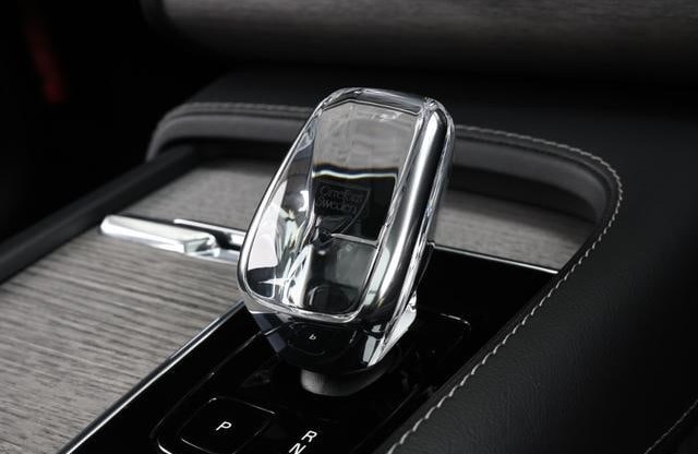2023 Volvo XC90 B5 — image 16